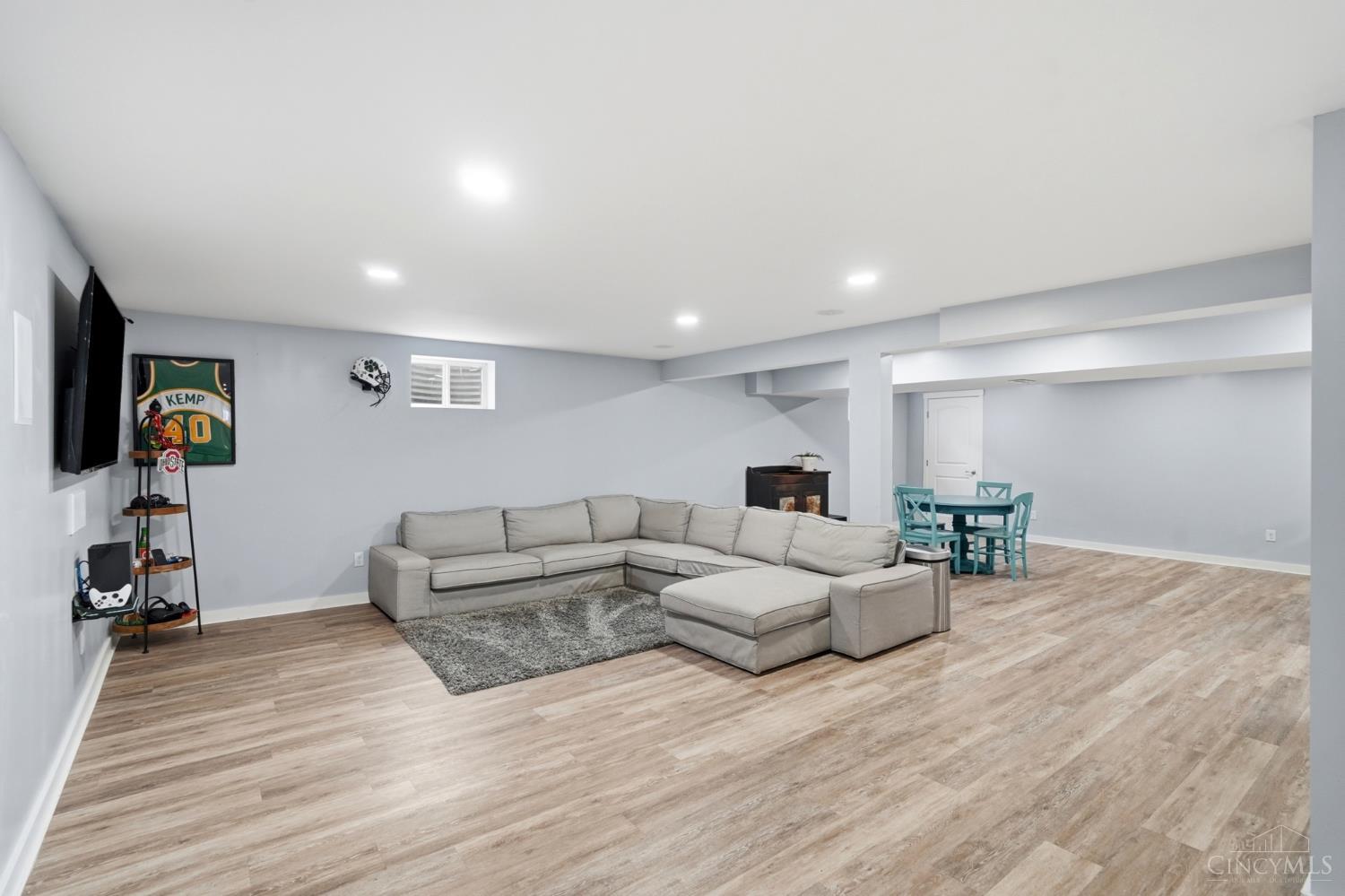 8007 Acorn Trail