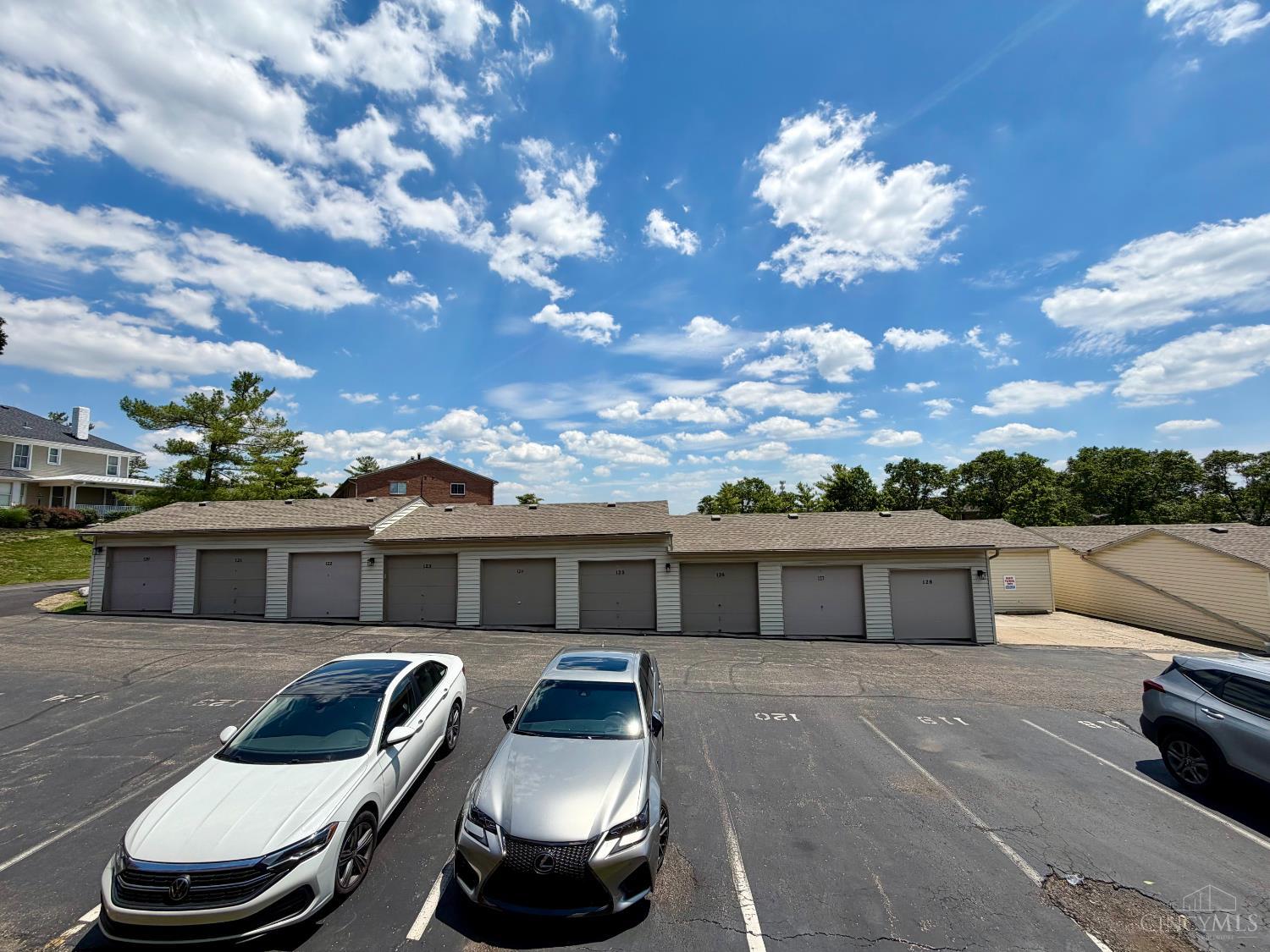 1572 Gelhot Drive 121