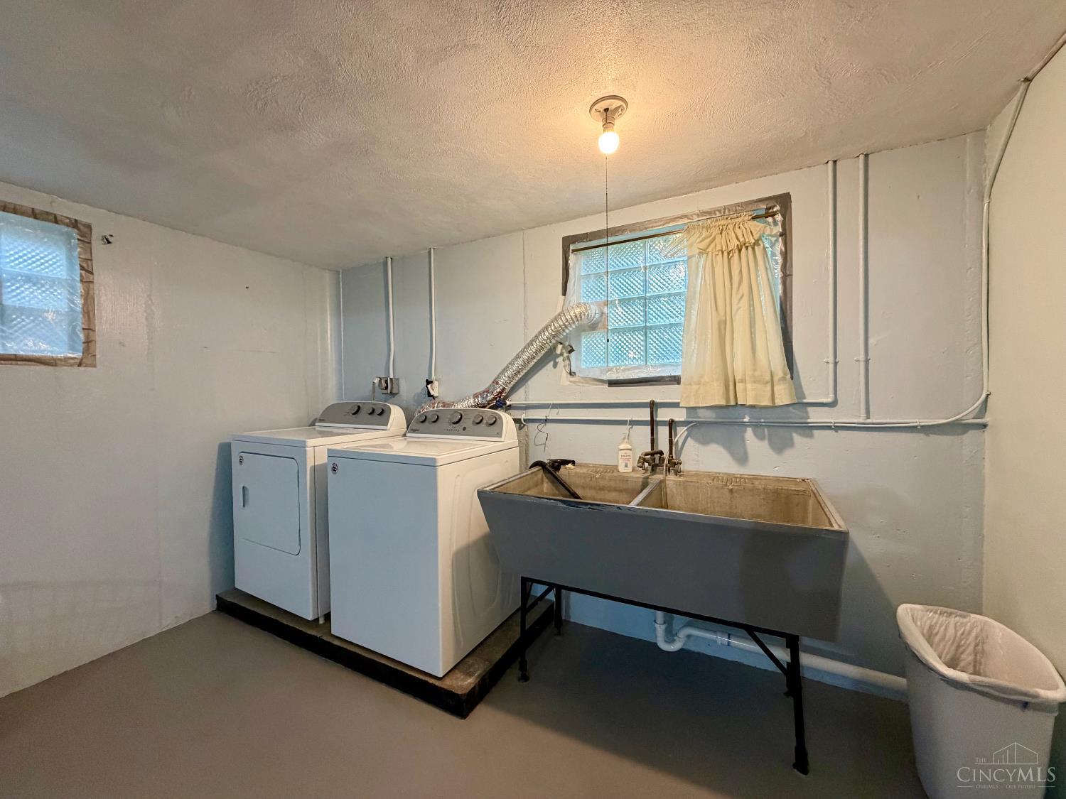 5575 Edger Drive