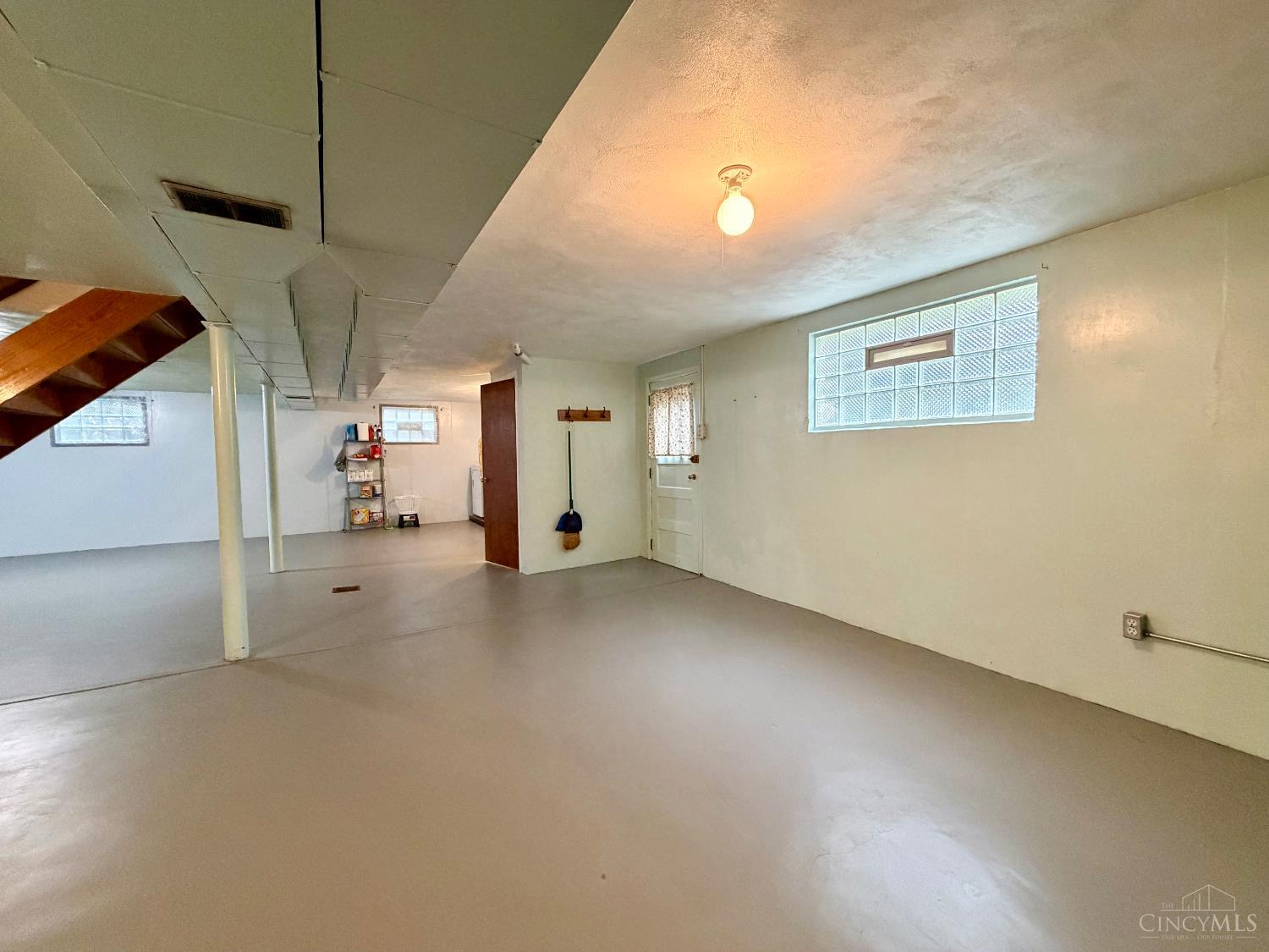 5575 Edger Drive
