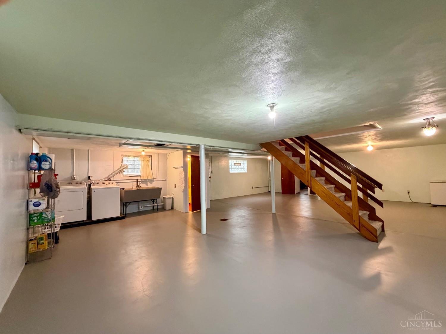 5575 Edger Drive