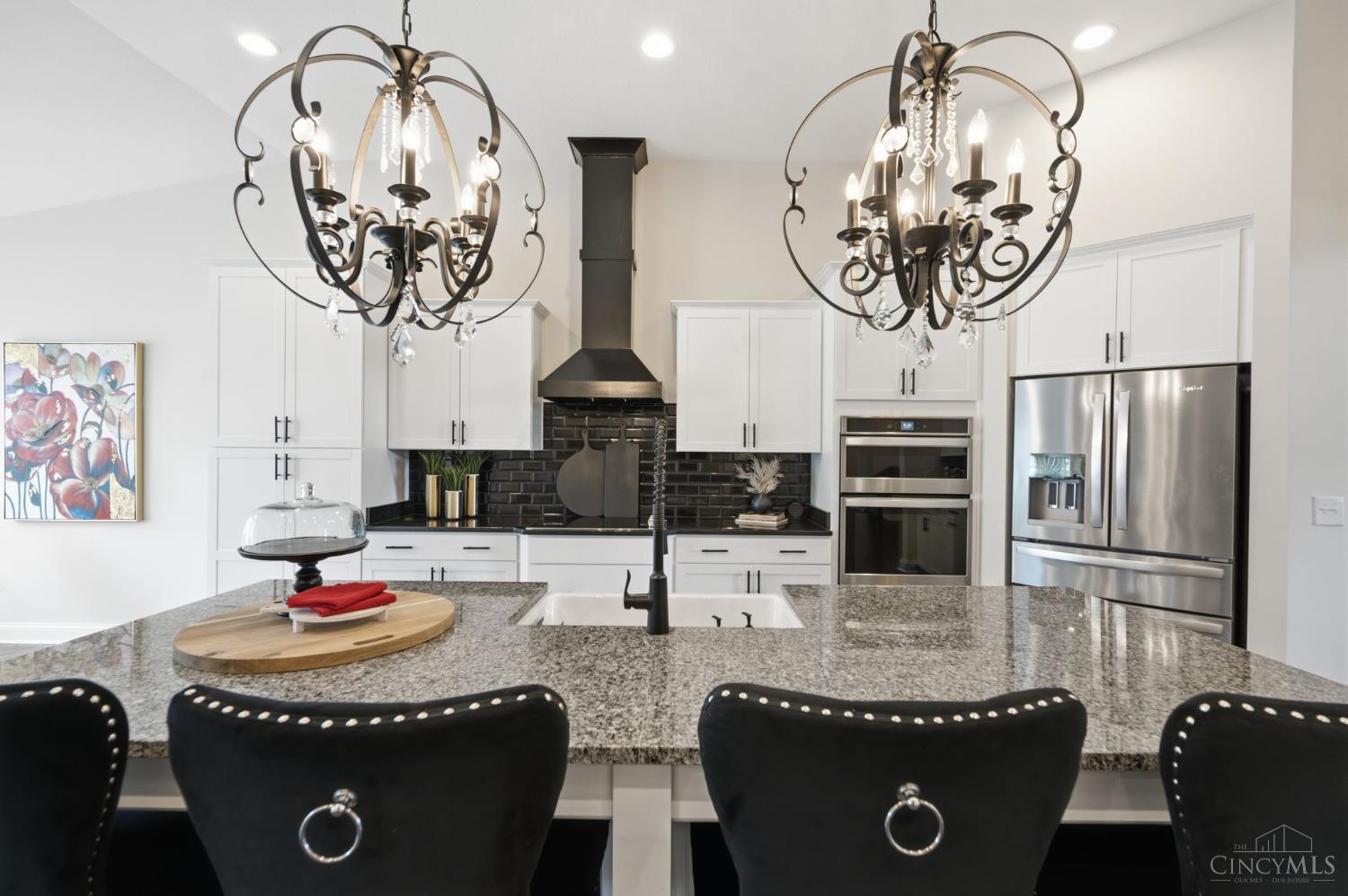 6908 Mary Joy Cove
