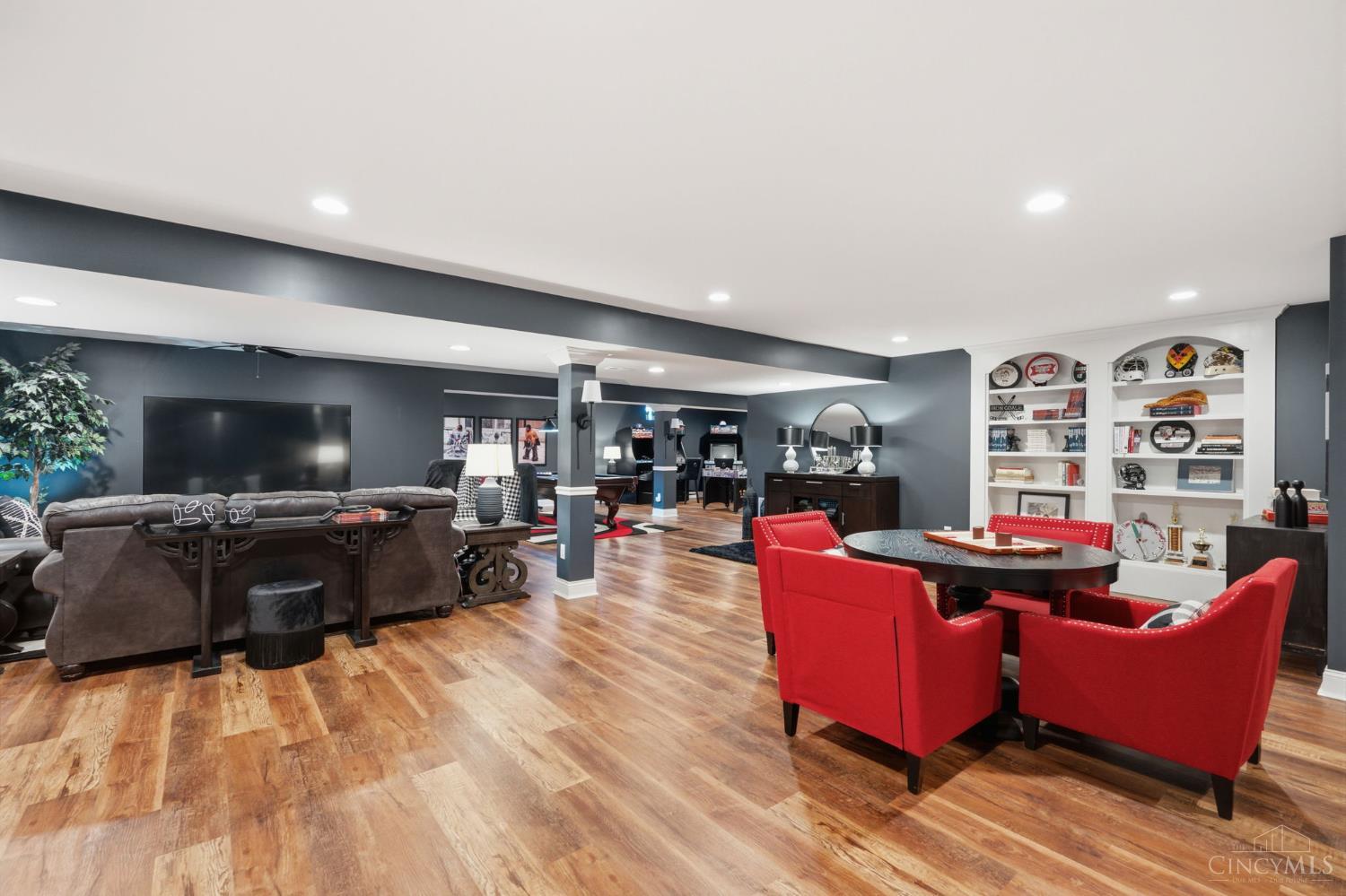 6908 Mary Joy Cove