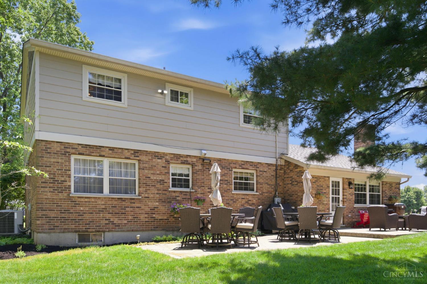 7338 Pickway Drive