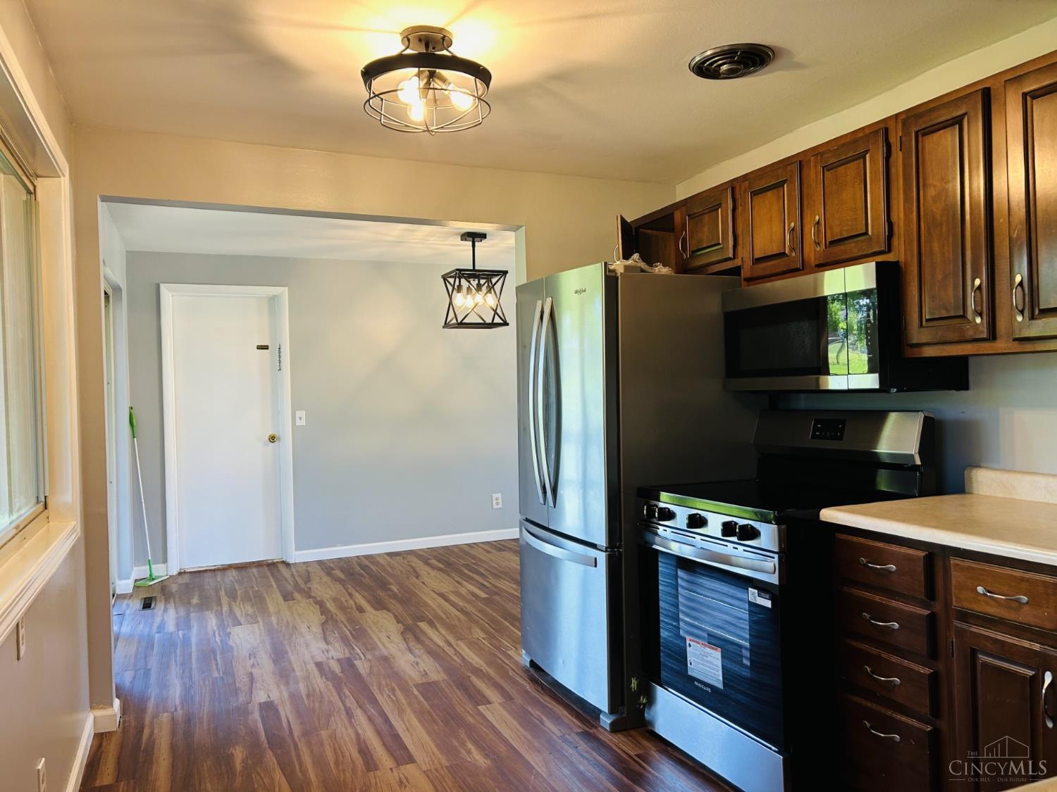 5419 Lariat Drive