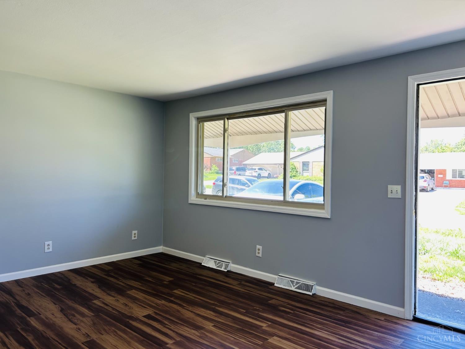 5419 Lariat Drive