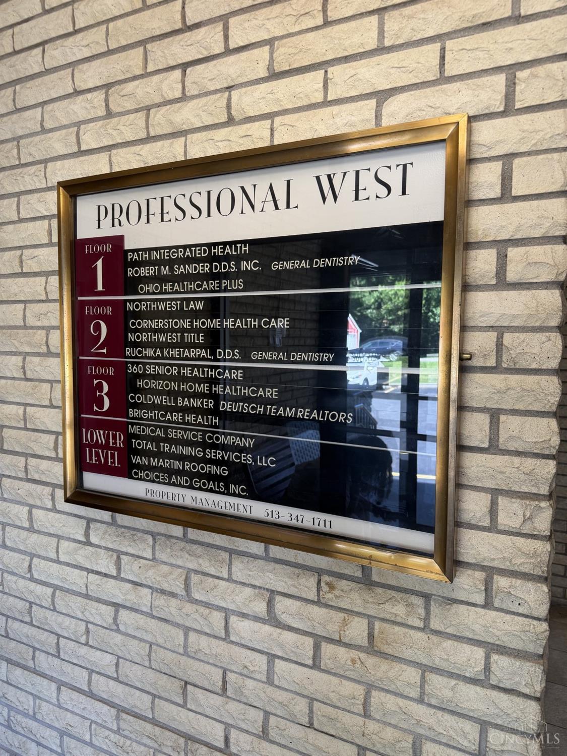 3012 Glenmore Avenue 10