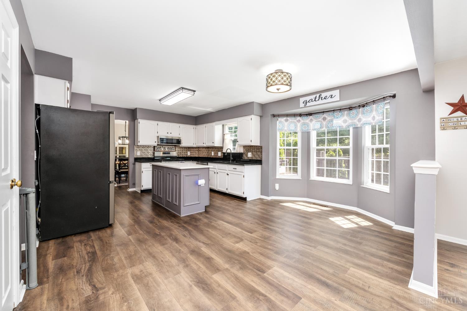 943 Saffron Lane