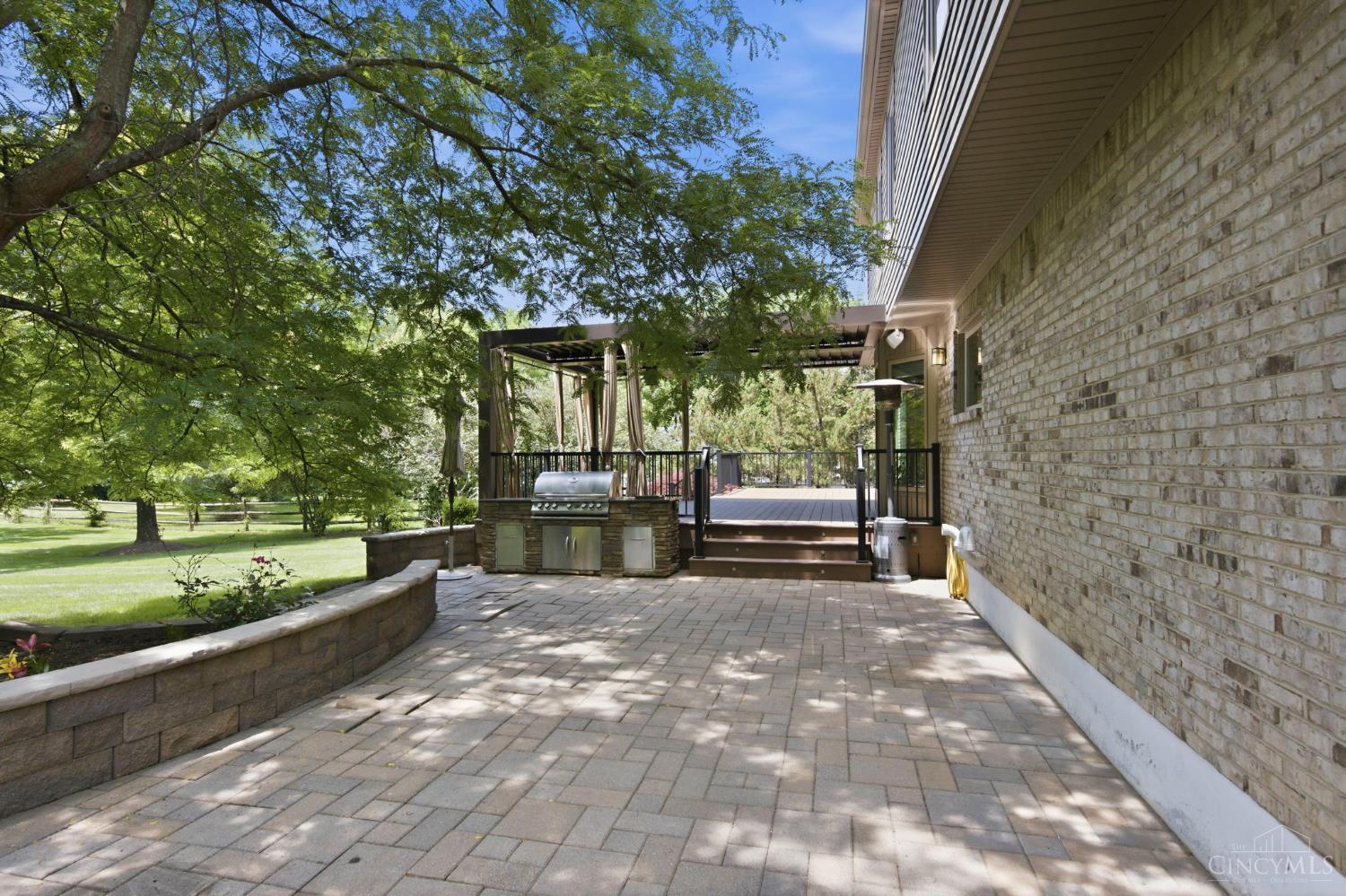 8663 Rupp Farm Drive