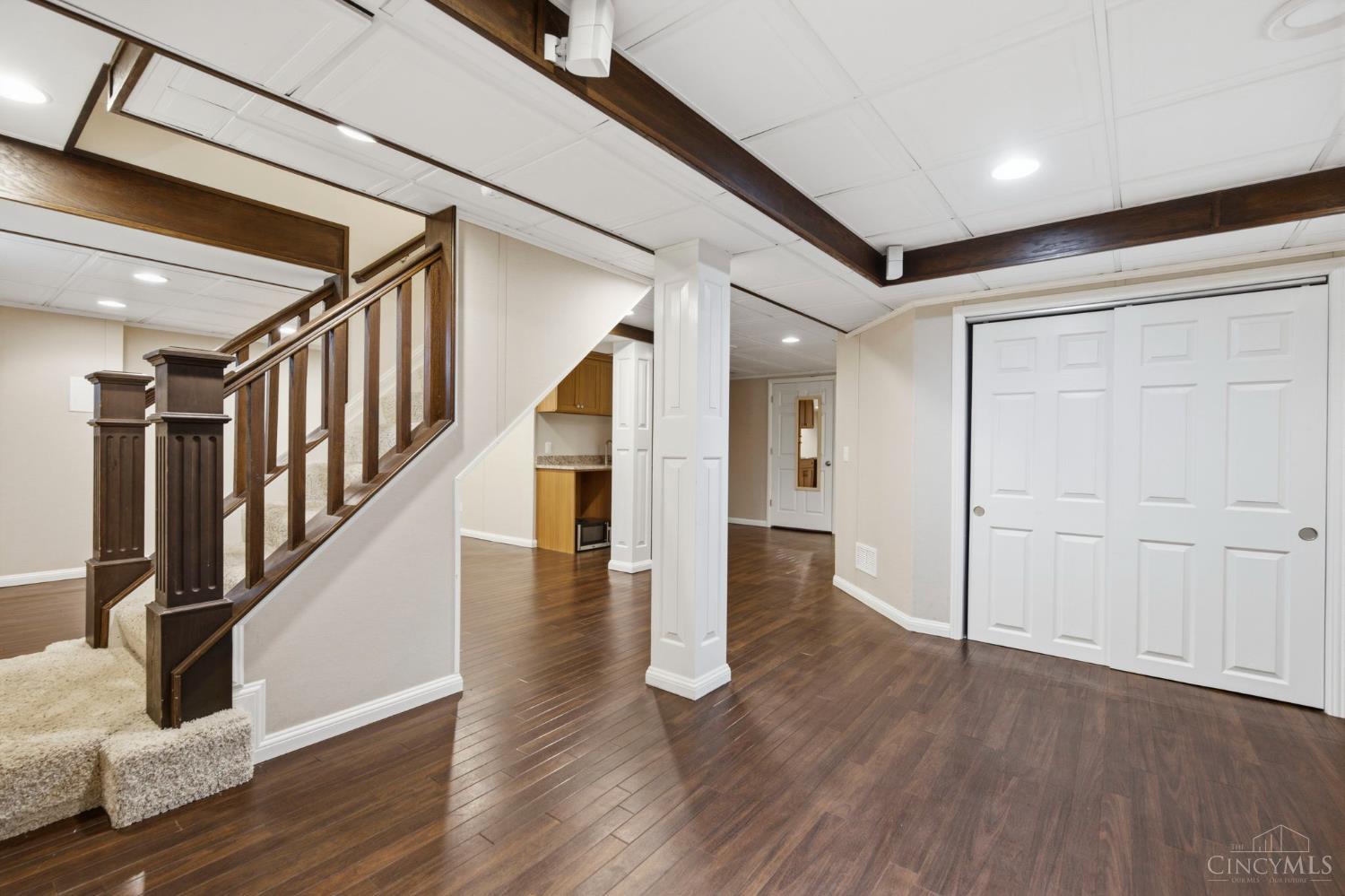 8663 Rupp Farm Drive