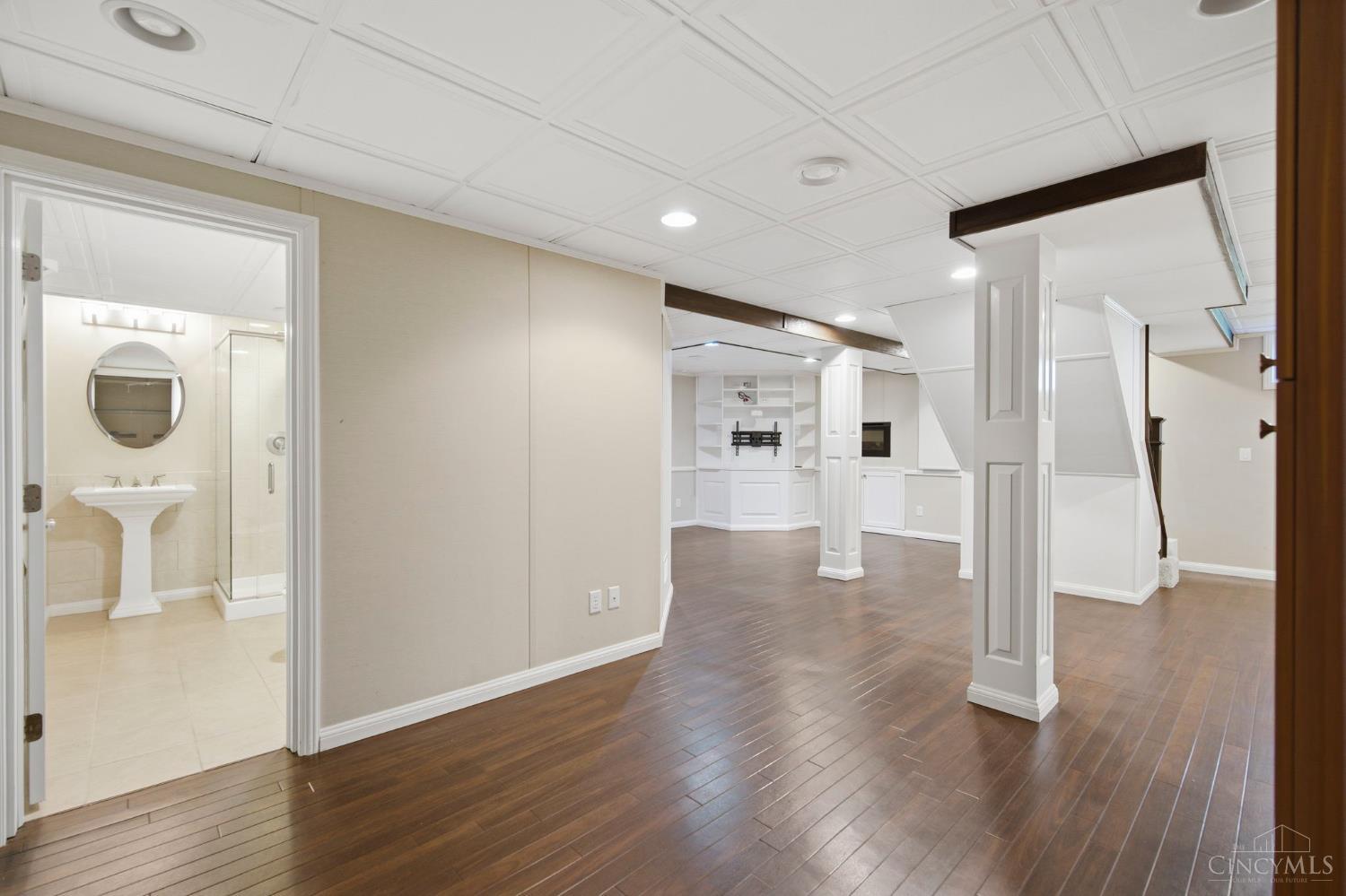 8663 Rupp Farm Drive