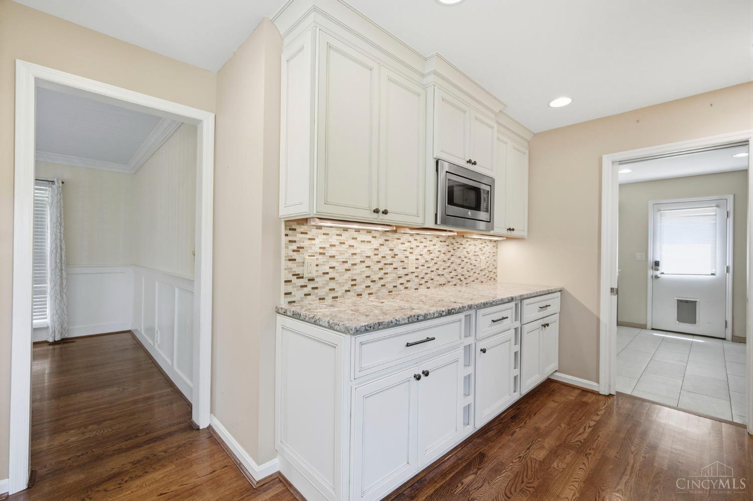 8663 Rupp Farm Drive