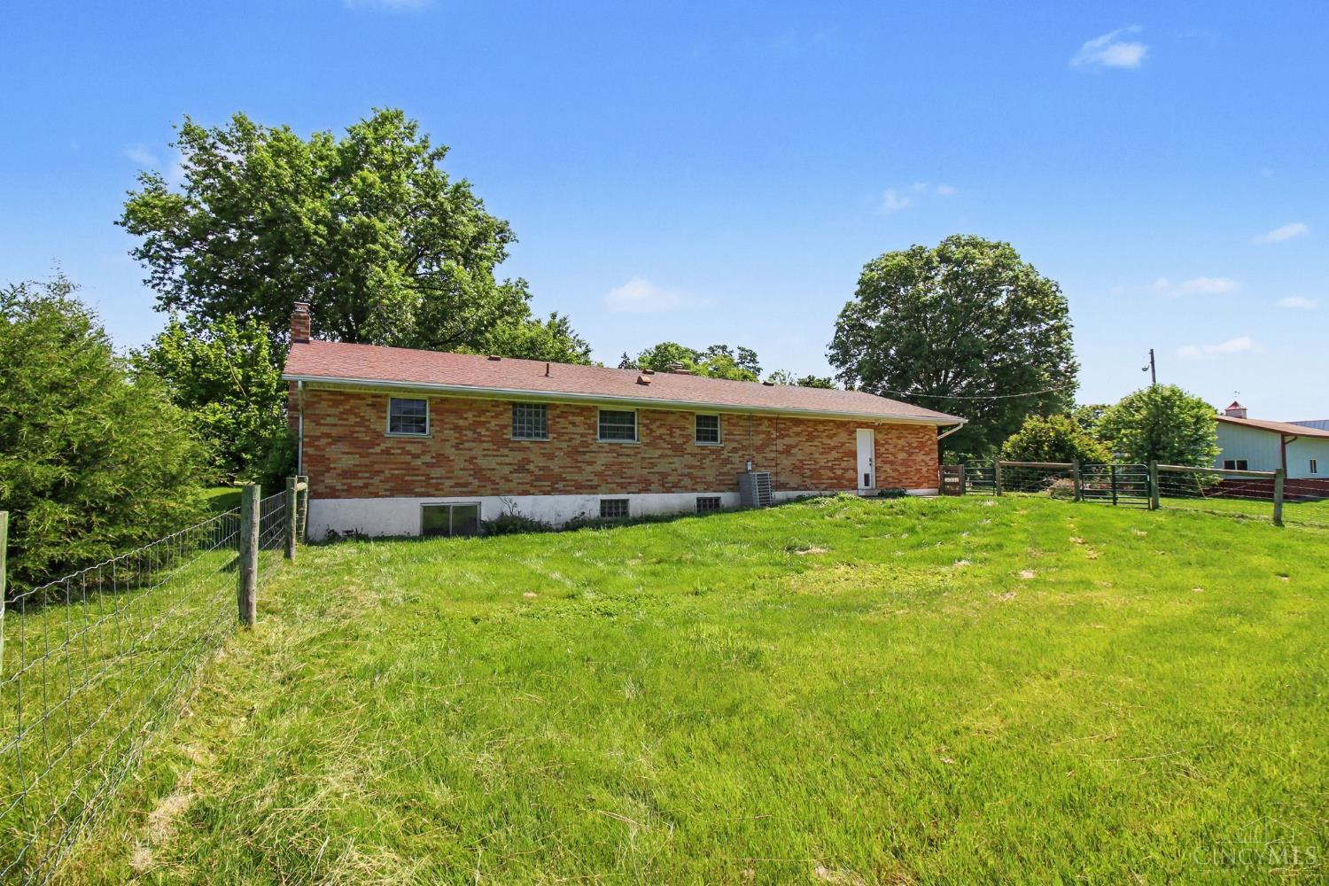 11445 State Road 48
