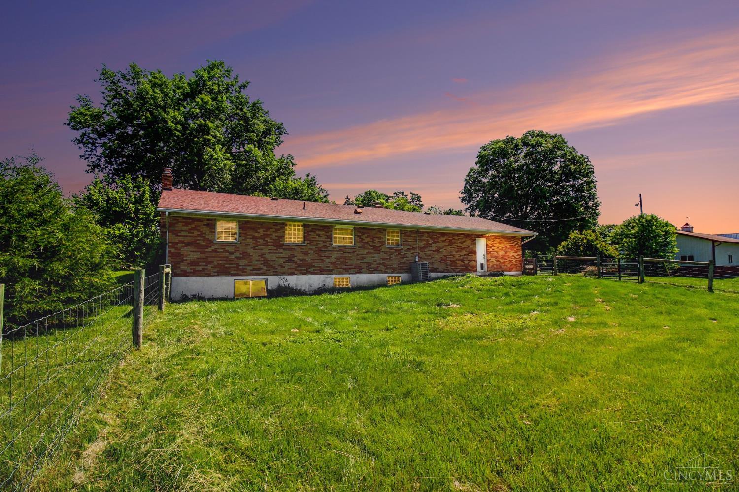 11445 State Road 48