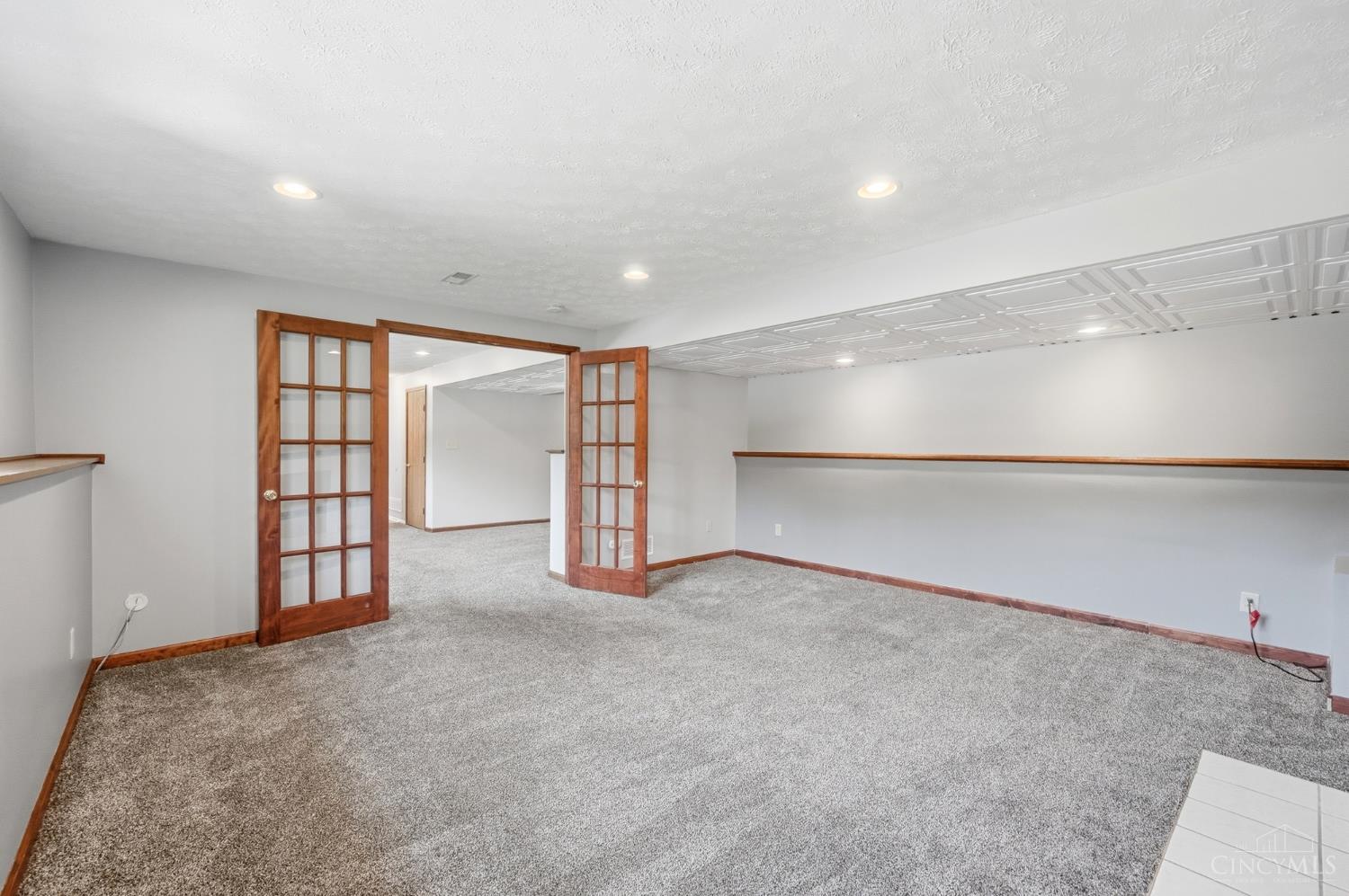 5629 Bluepine Drive