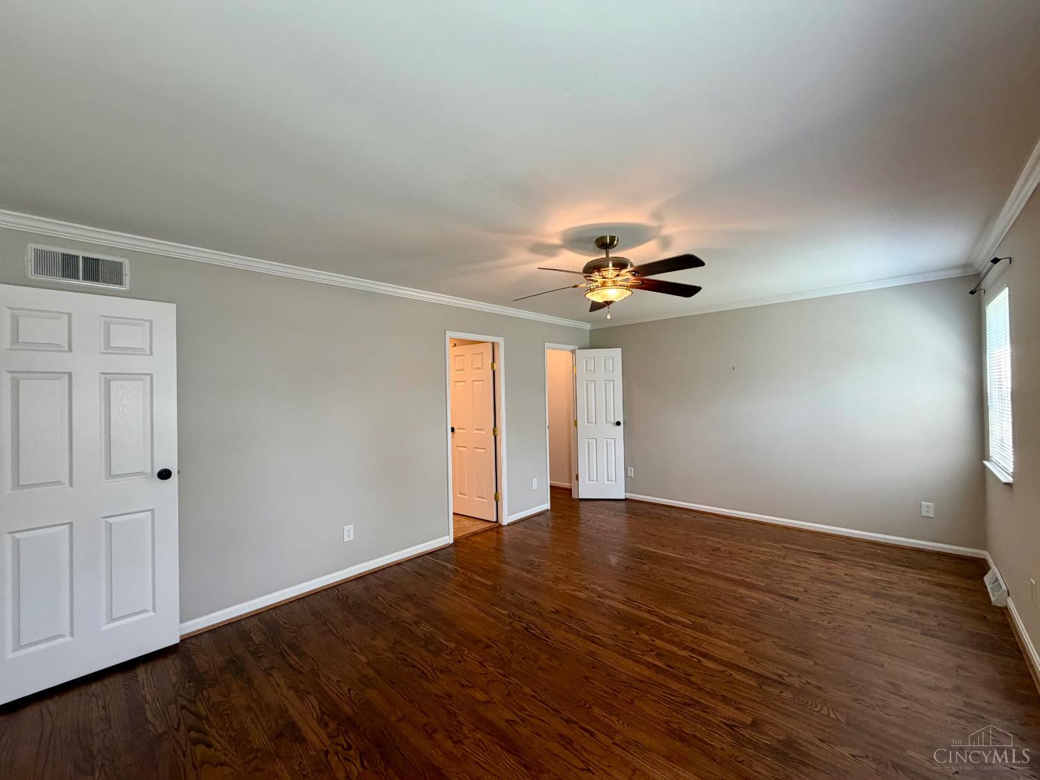 6707 Apache Way