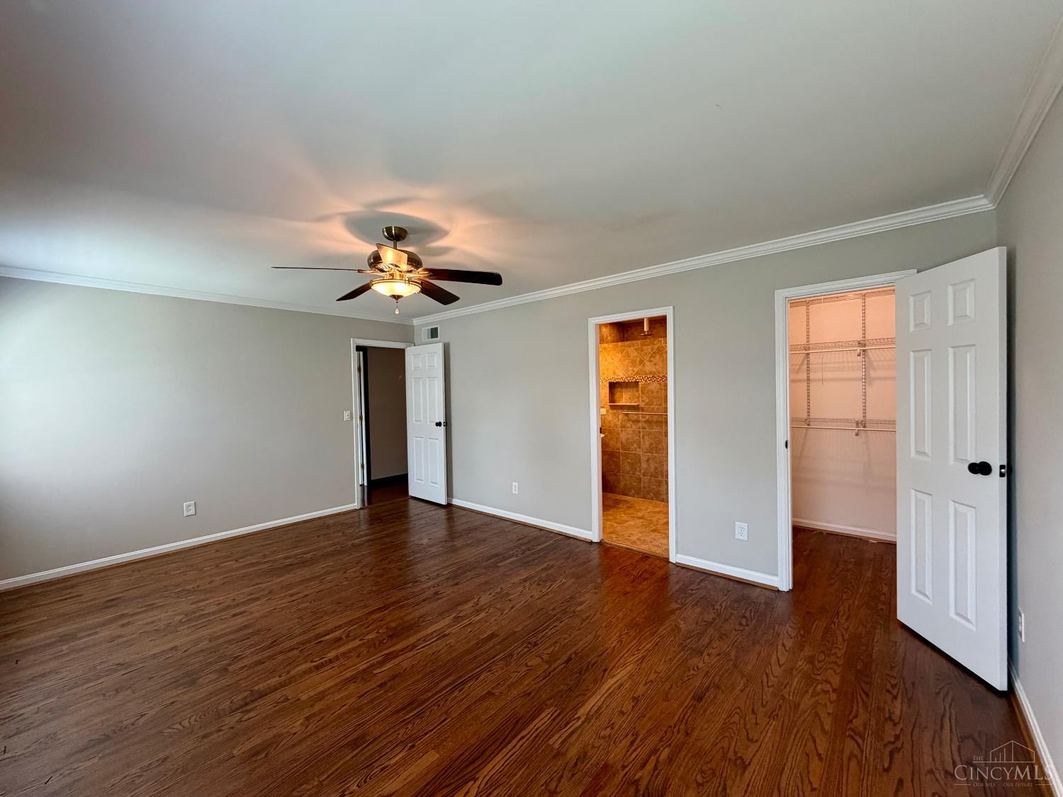 6707 Apache Way