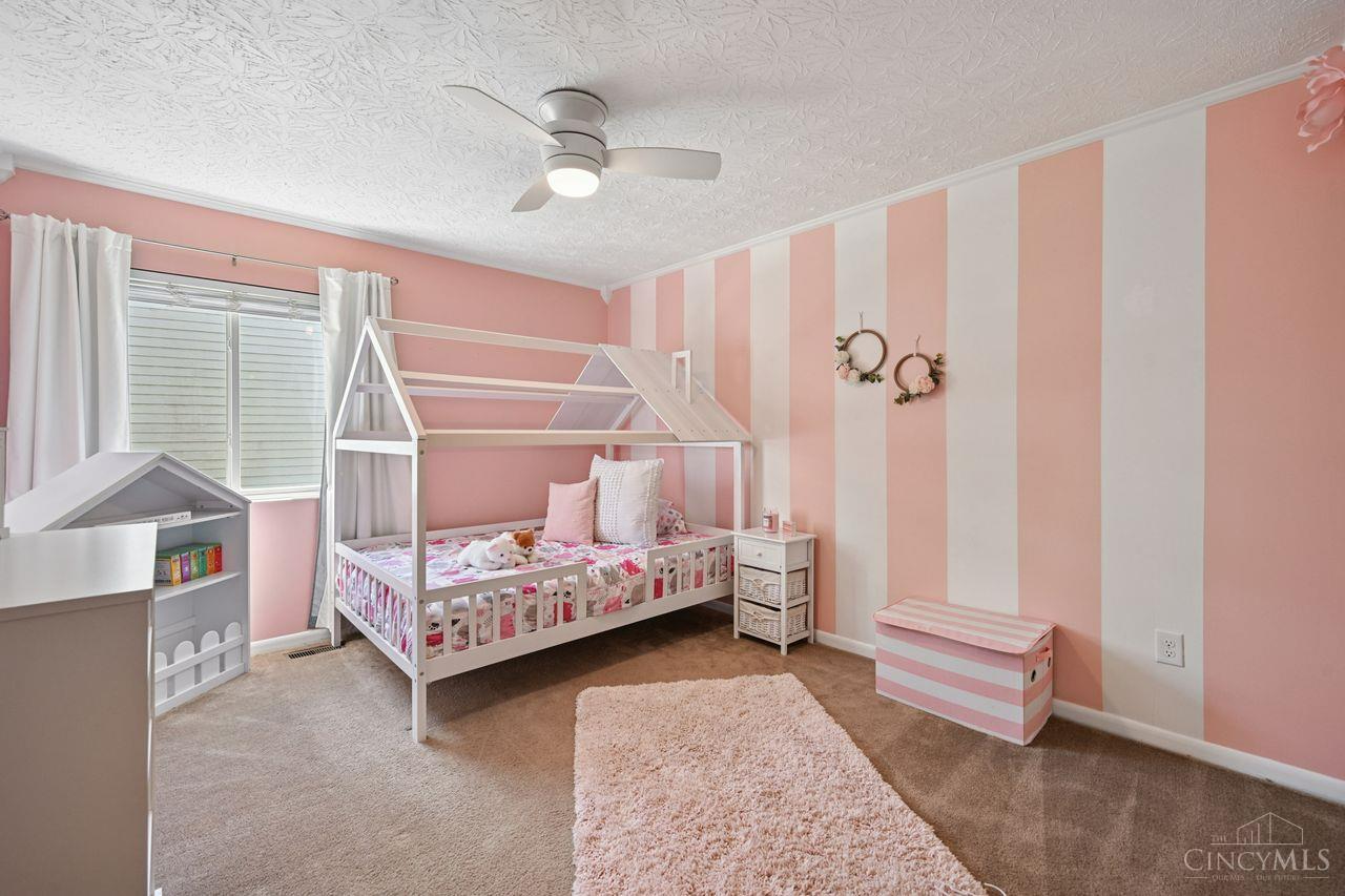 6590 Waverly Park