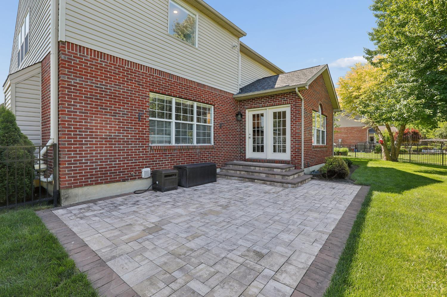 7665 Hunt Club Drive