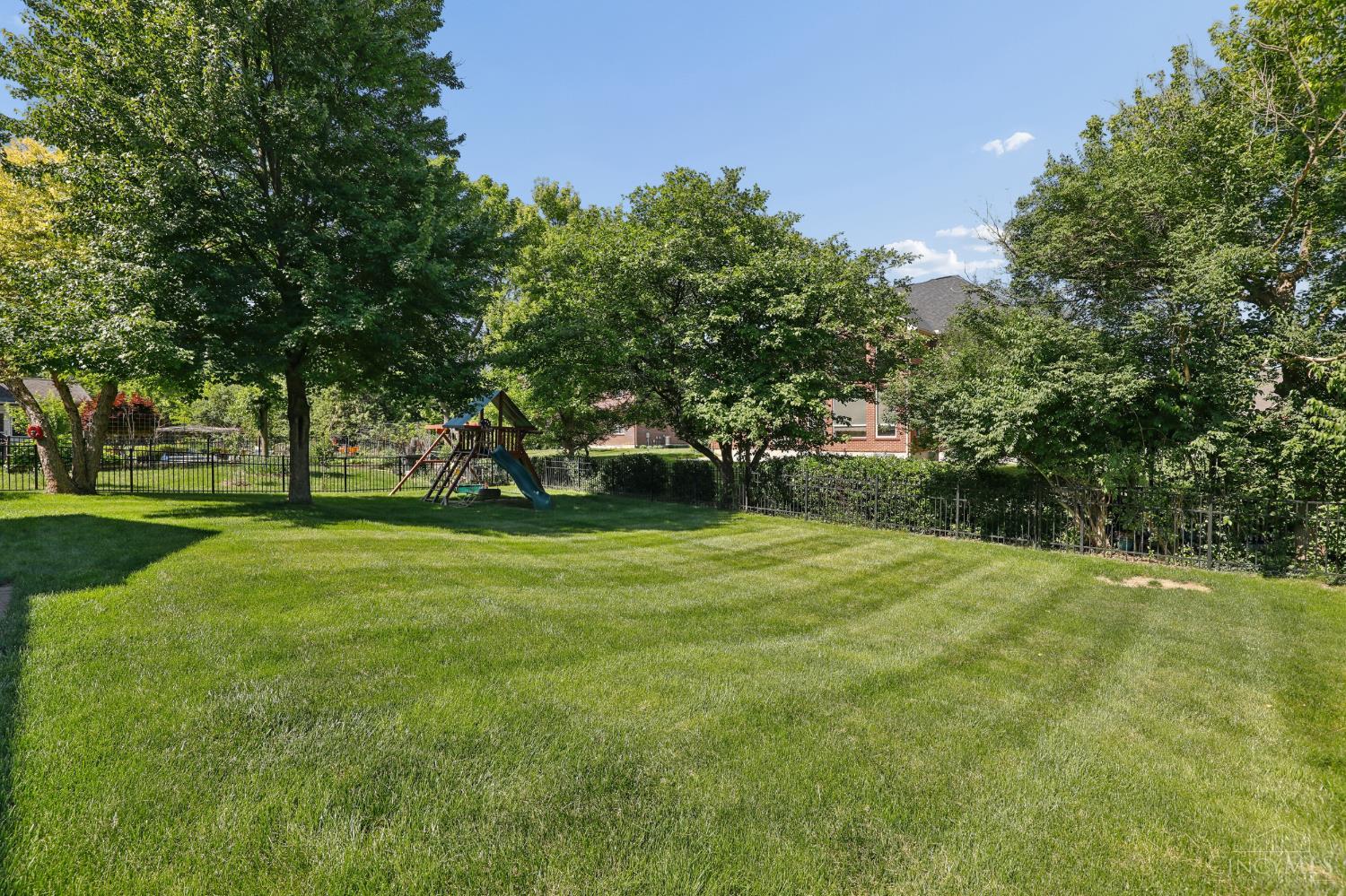 7665 Hunt Club Drive