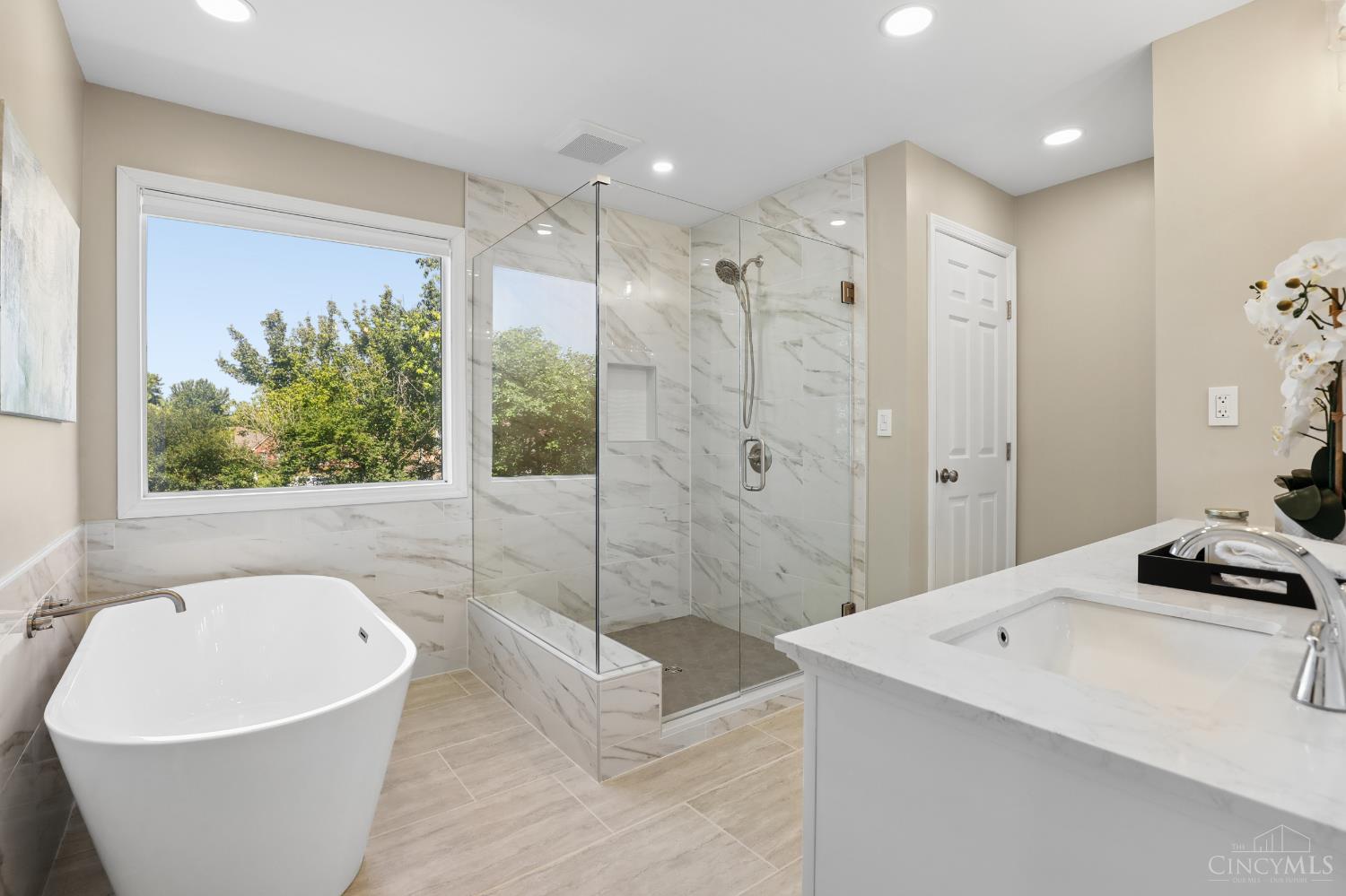 7665 Hunt Club Drive
