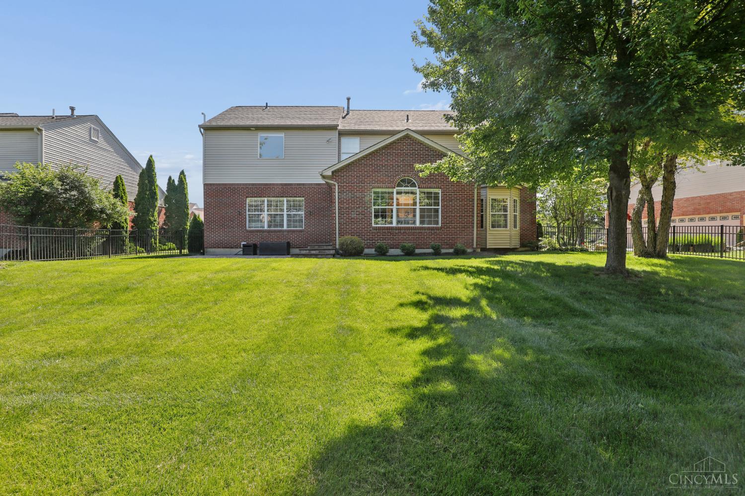 7665 Hunt Club Drive