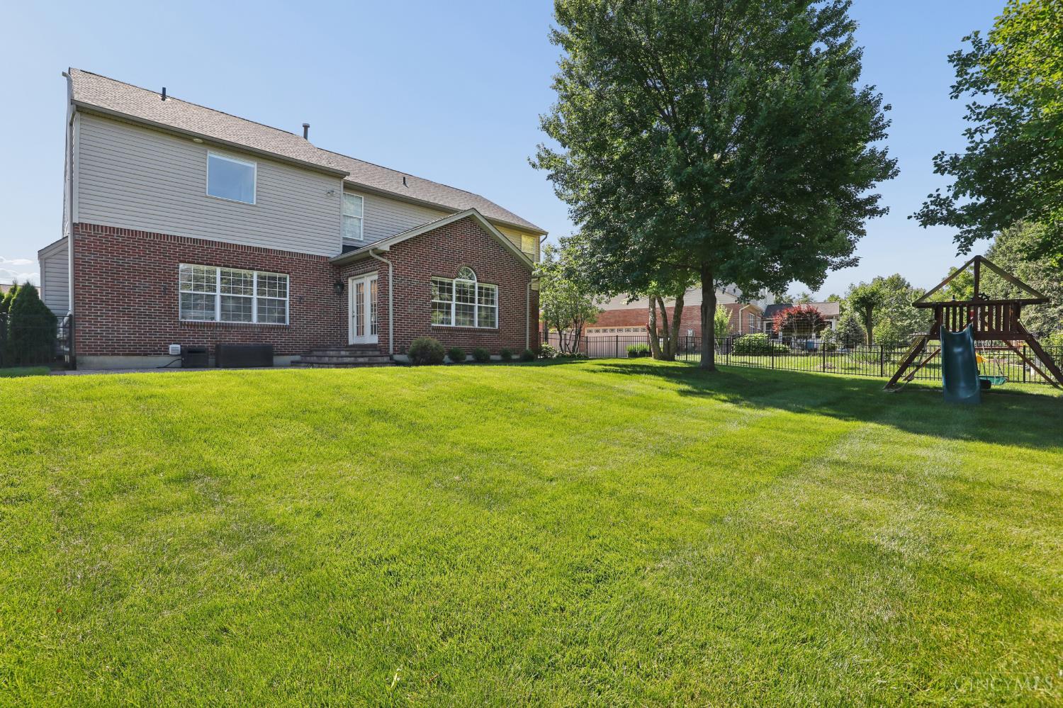 7665 Hunt Club Drive