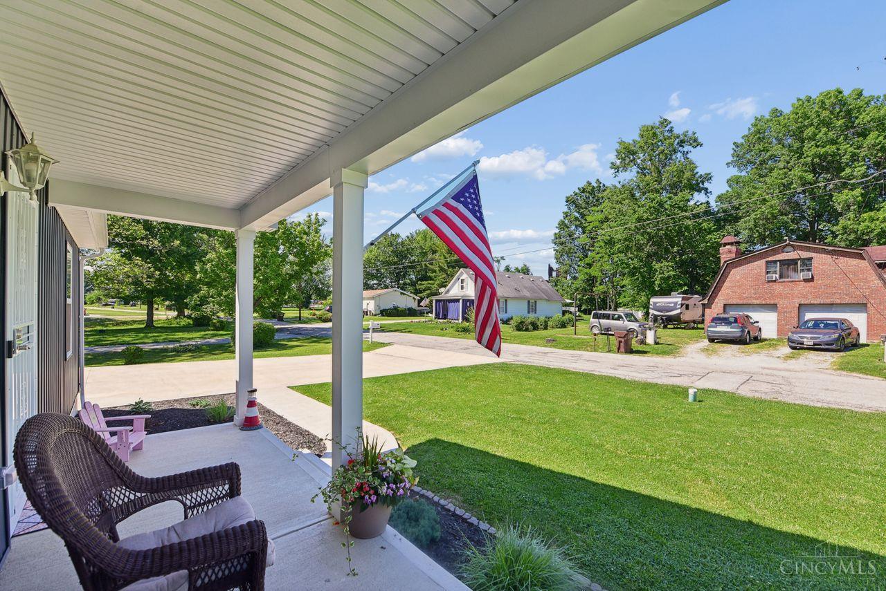 1249 Traction Road