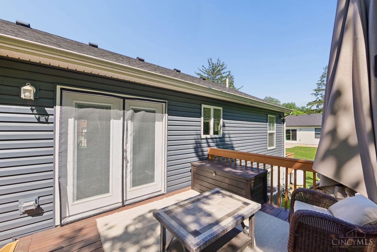 1249 Traction Road