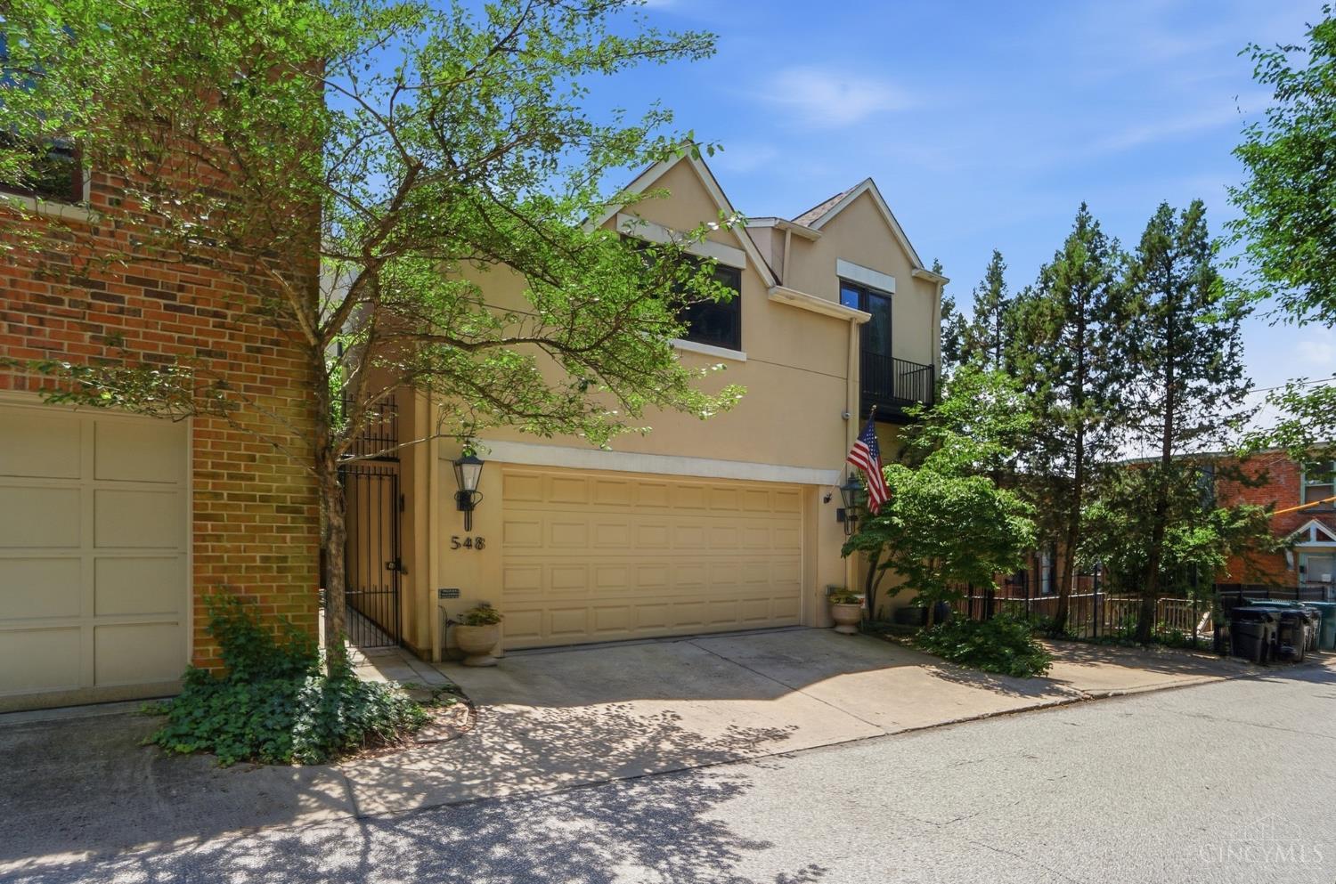 548 Liberty Hill