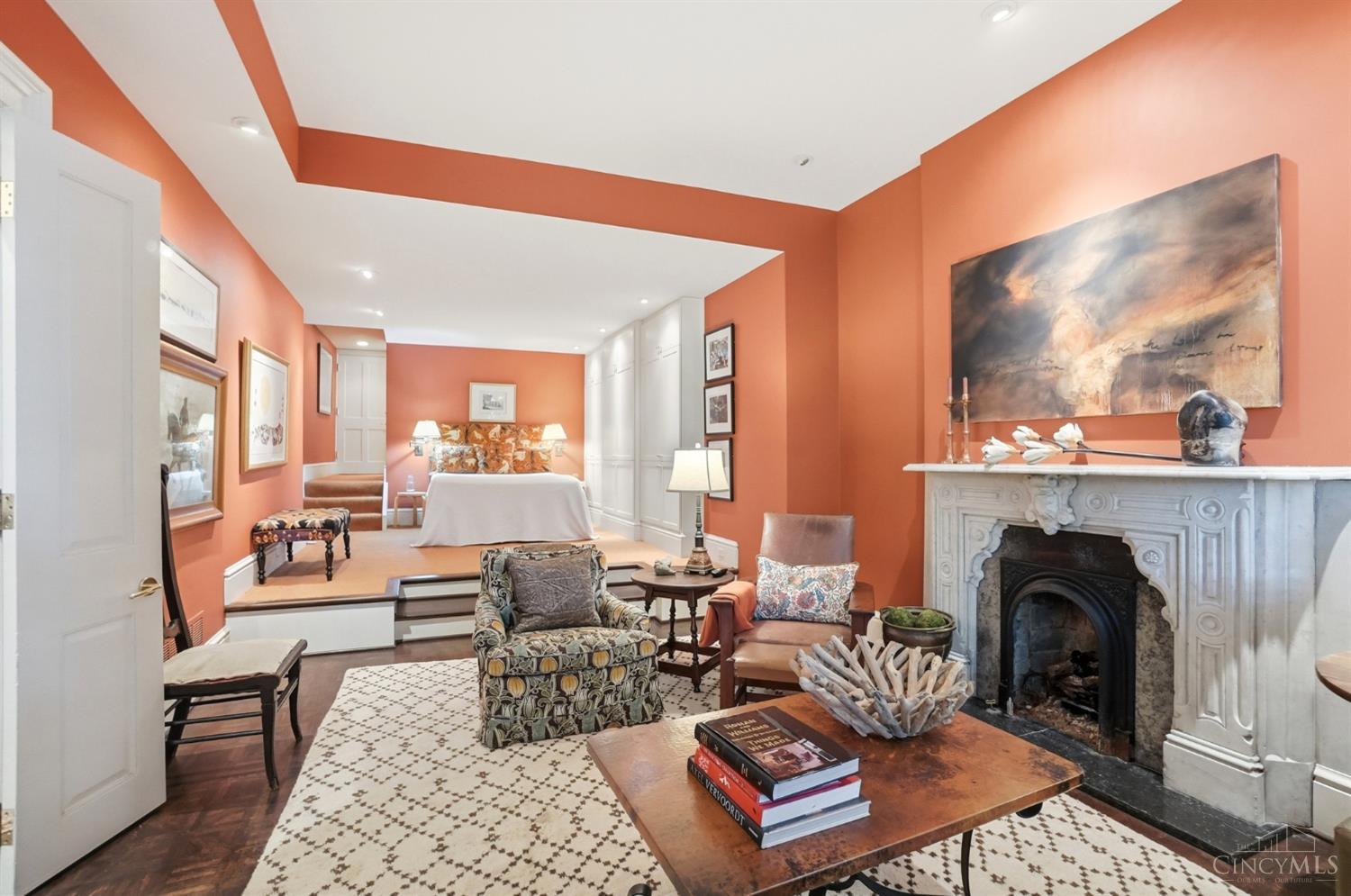 548 Liberty Hill