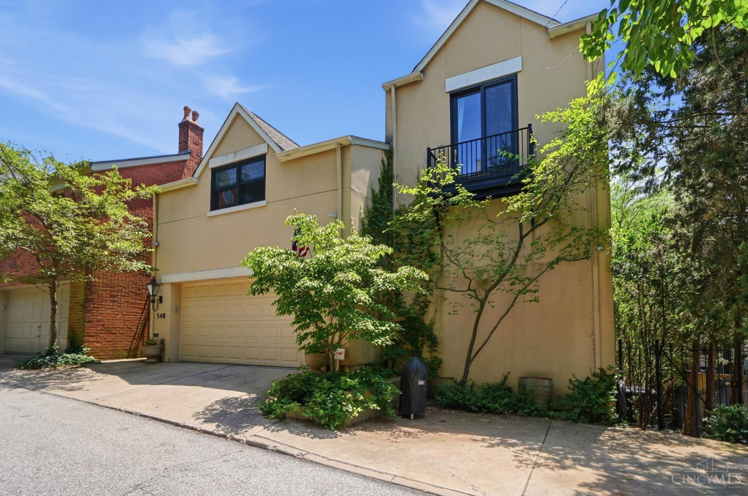 548 Liberty Hill
