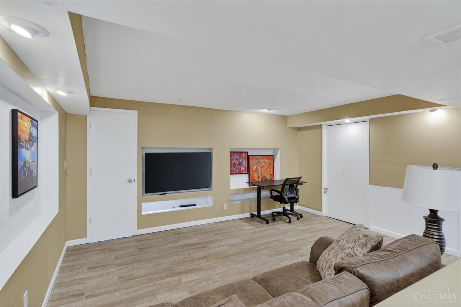 10519 Cinderella Drive