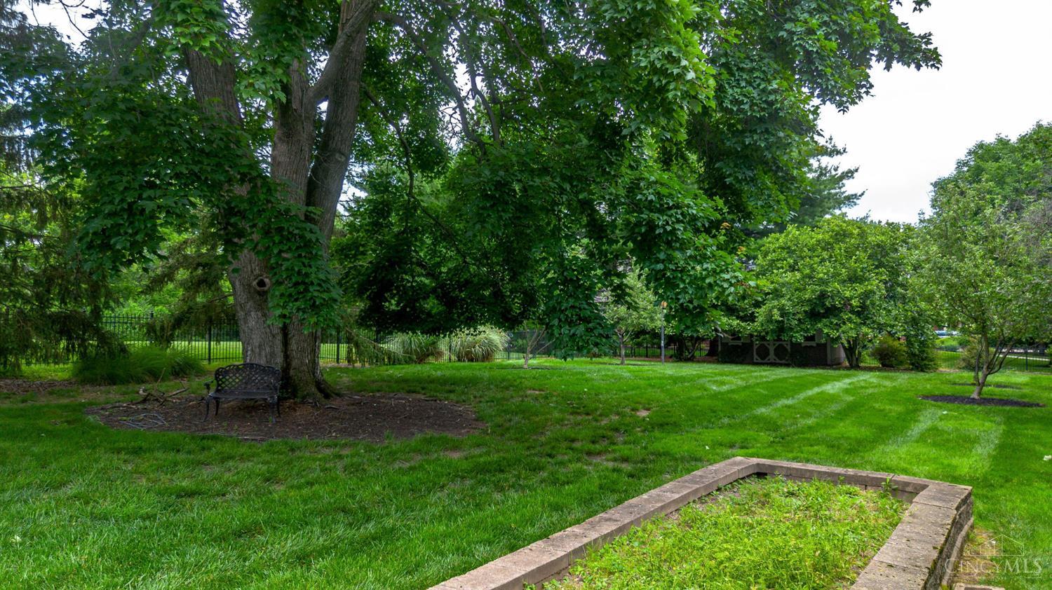9844 Zig Zag Road