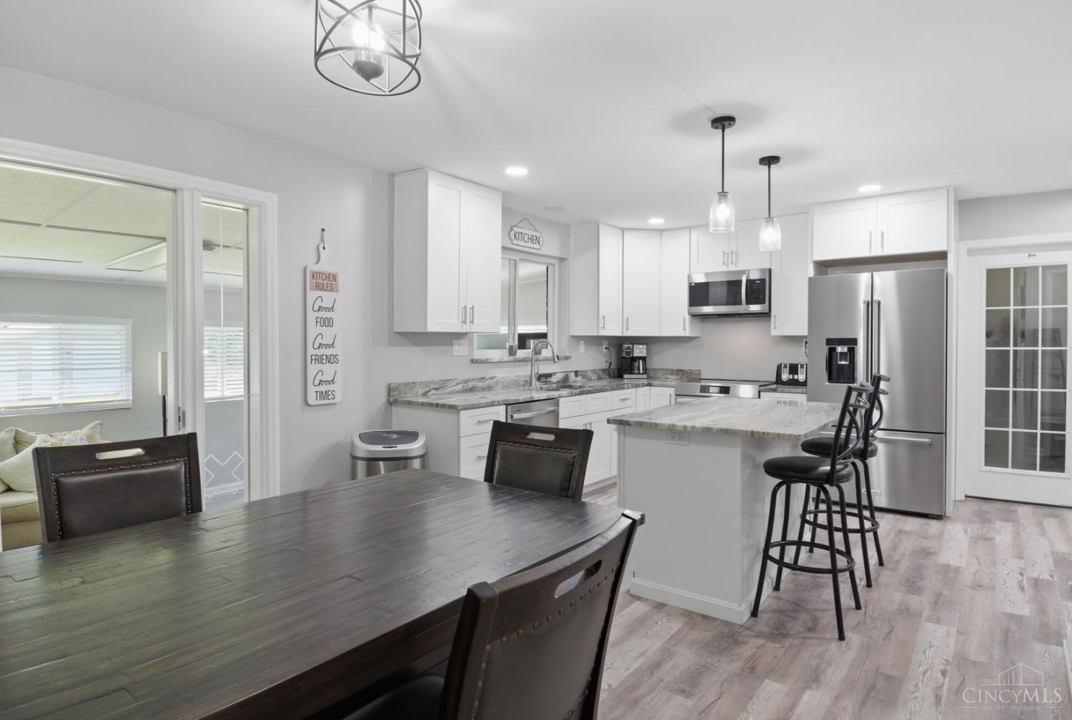 3722 Maplewood Drive