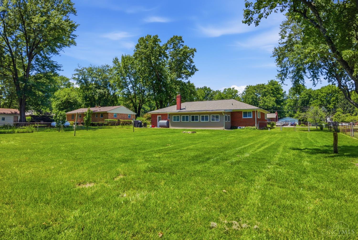 3722 Maplewood Drive