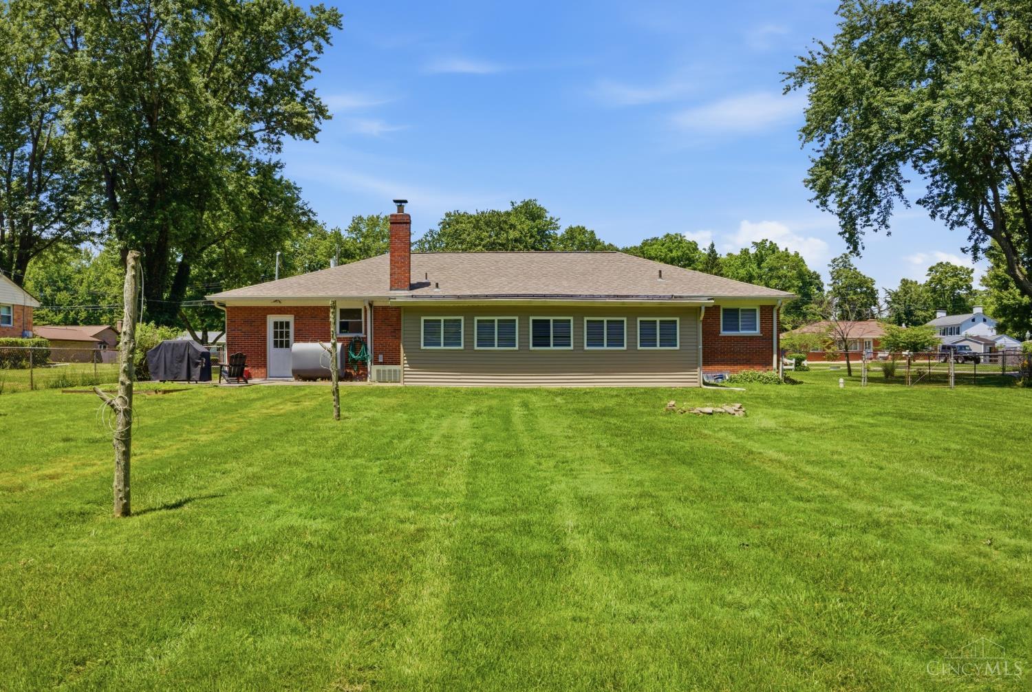 3722 Maplewood Drive