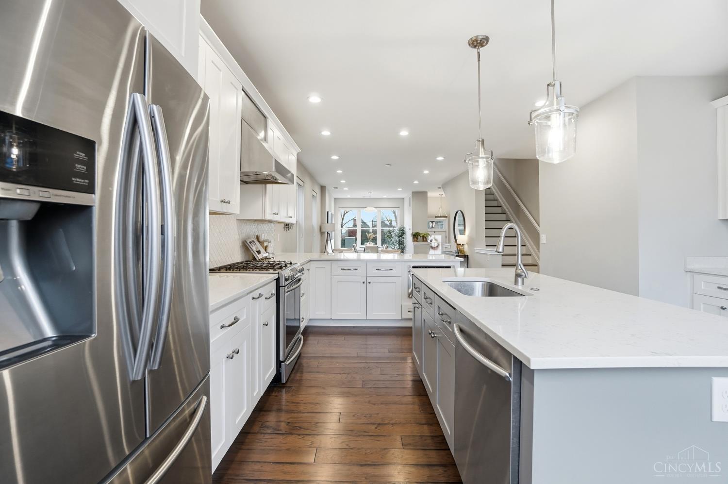 546 Slack Street