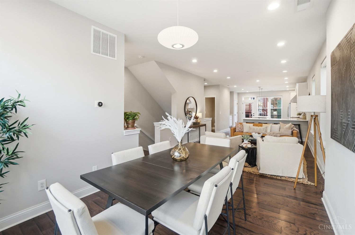 546 Slack Street