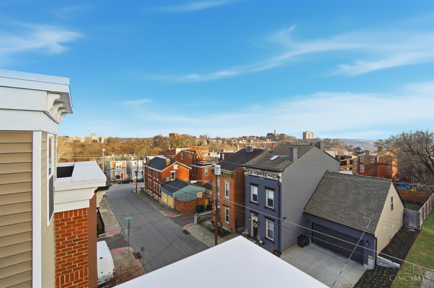 546 Slack Street