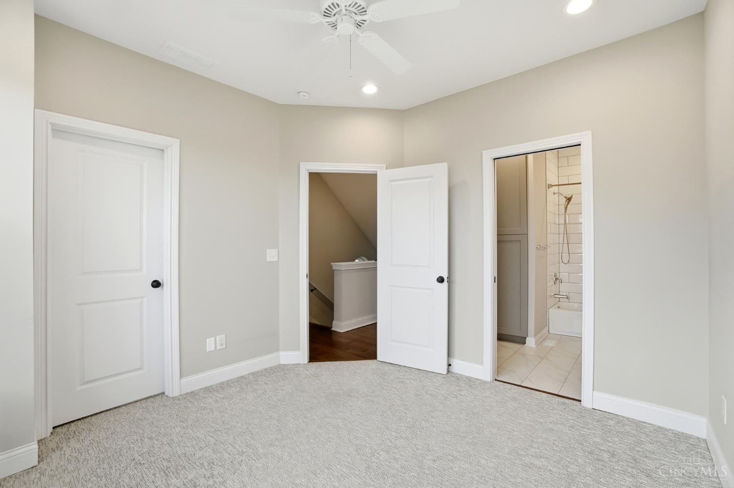 546 Slack Street