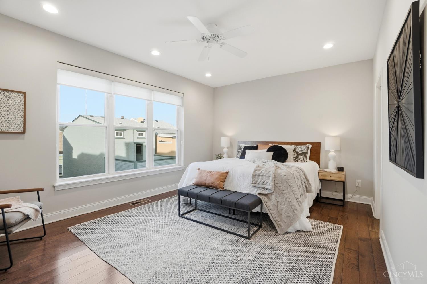 546 Slack Street