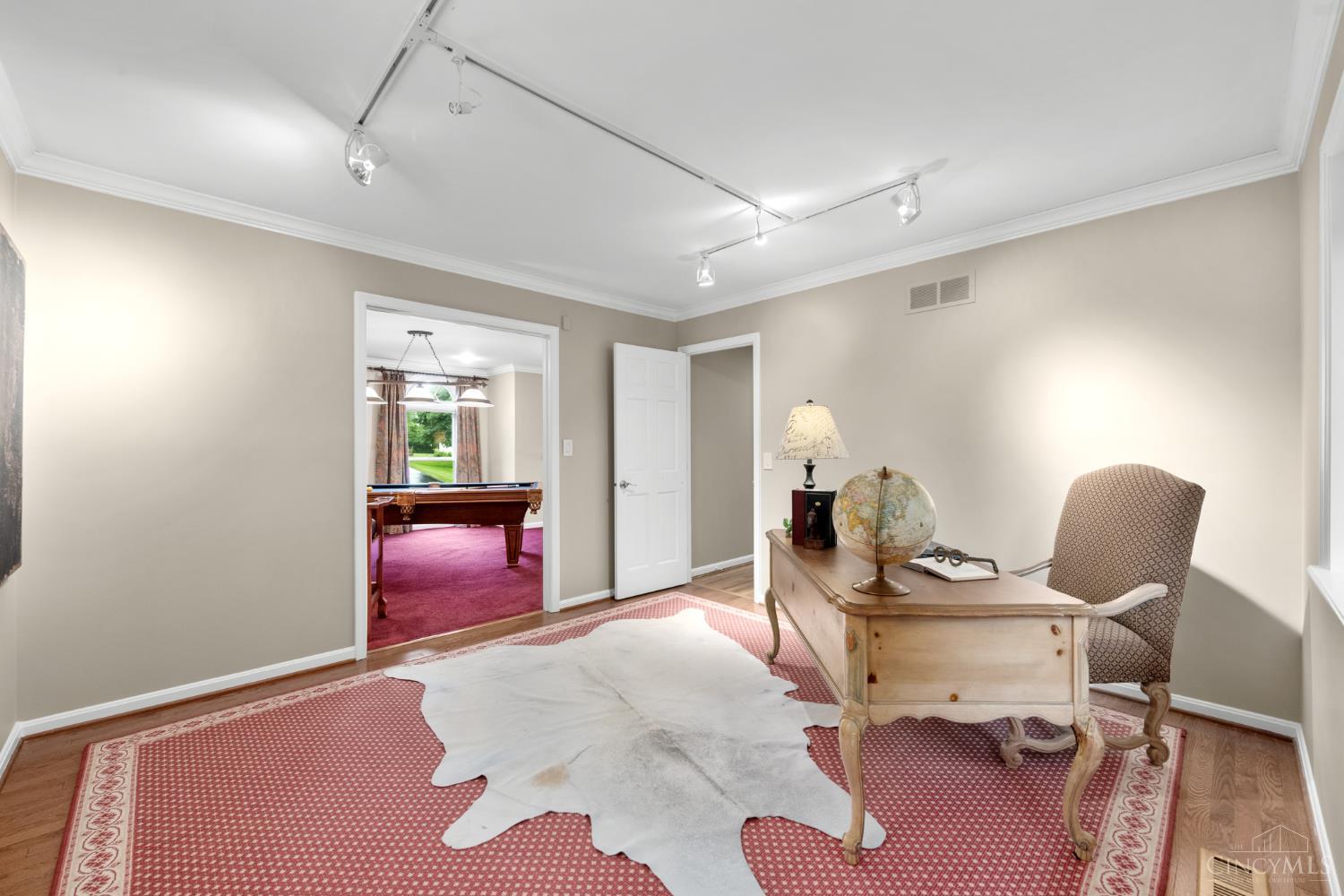 9943 Huntersrun Lane