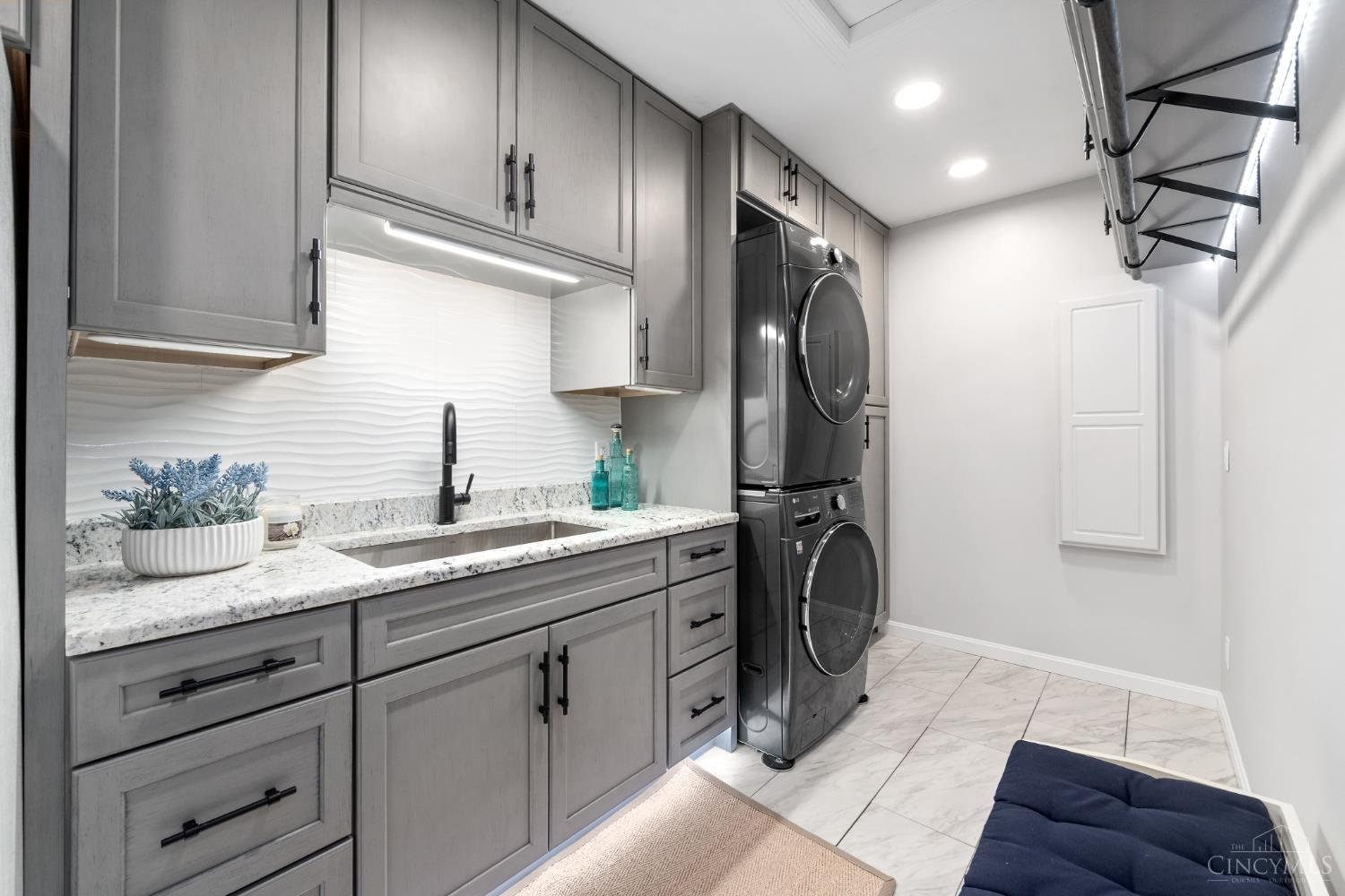 9943 Huntersrun Lane