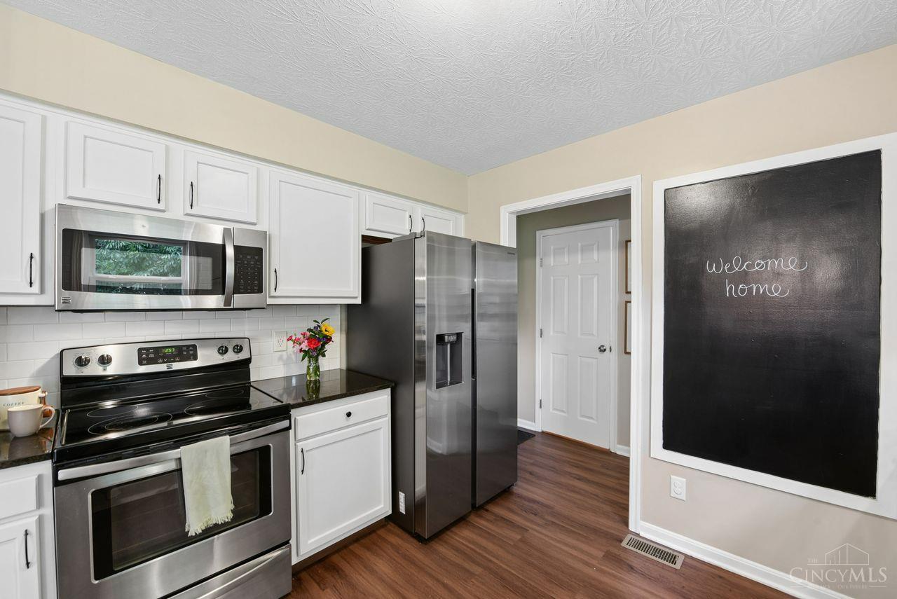 1130 Linford Circle