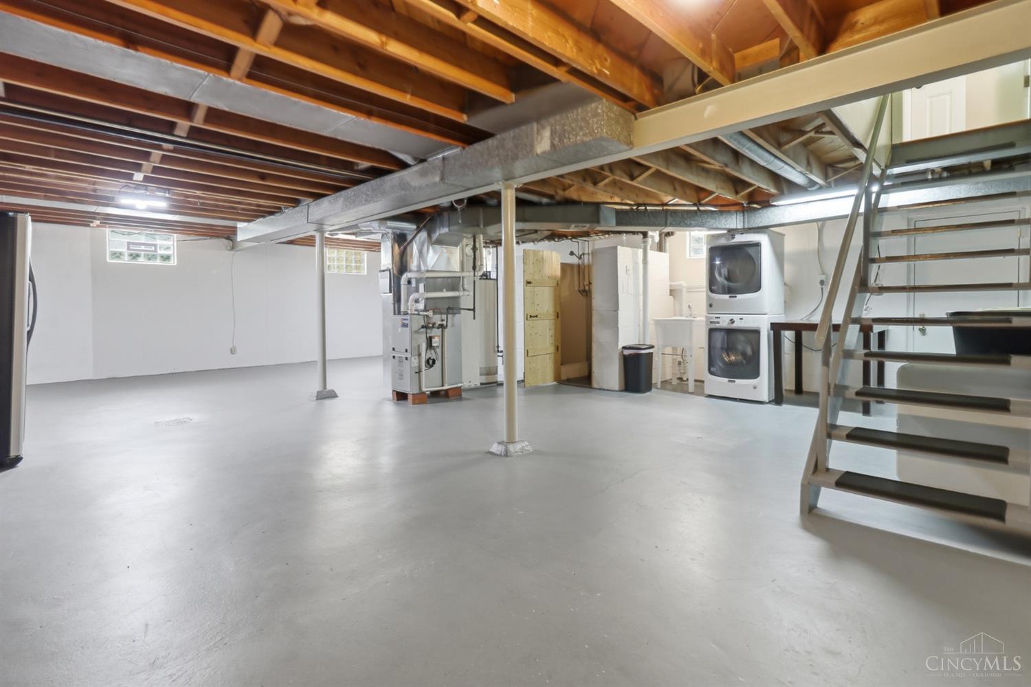 5319 Cleander Drive