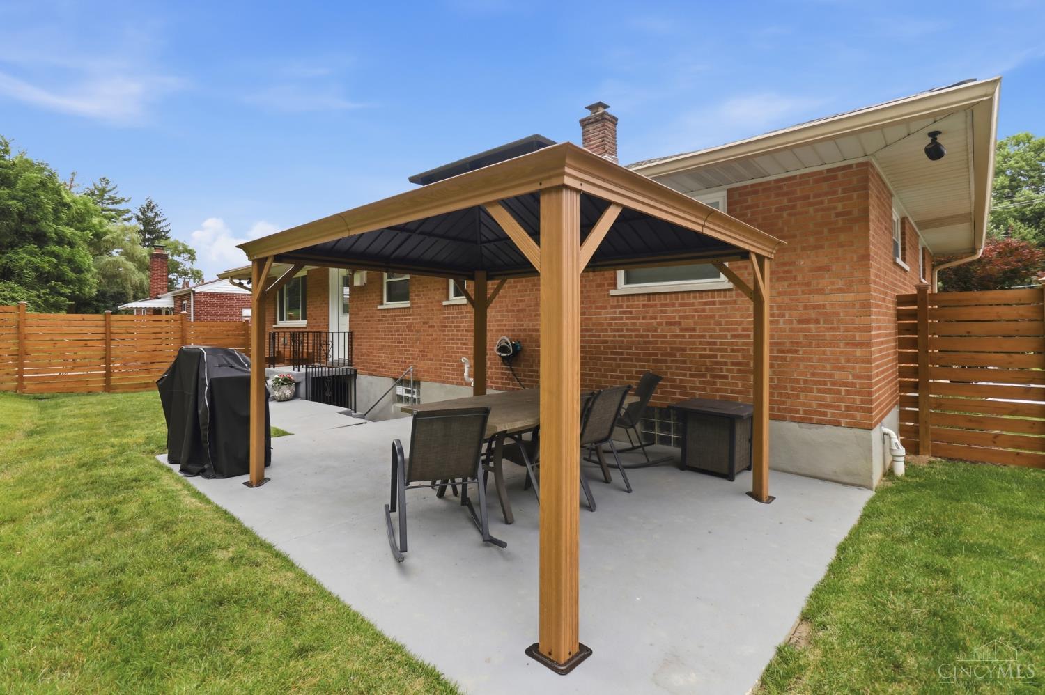 5319 Cleander Drive