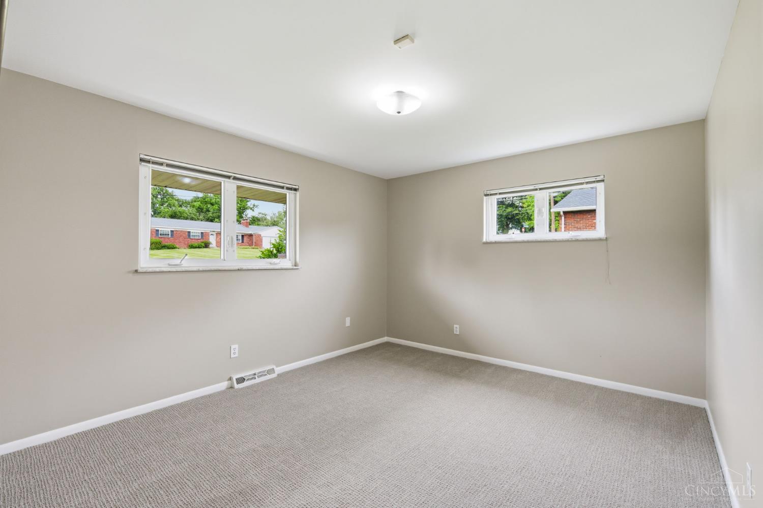 3571 Horncastle Drive