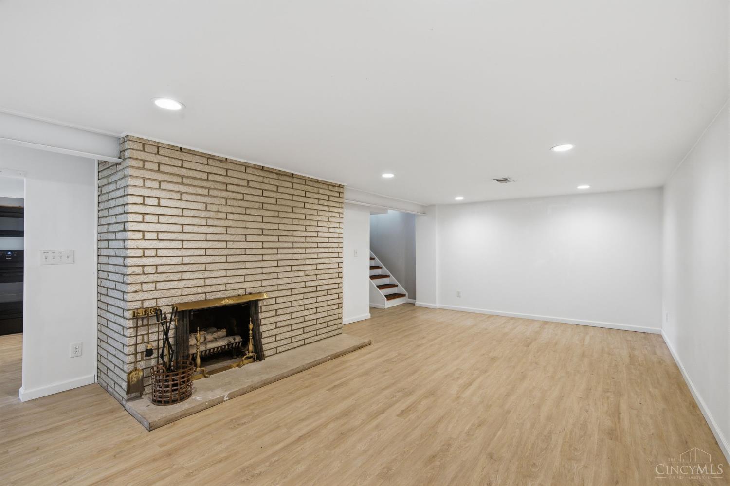 3571 Horncastle Drive