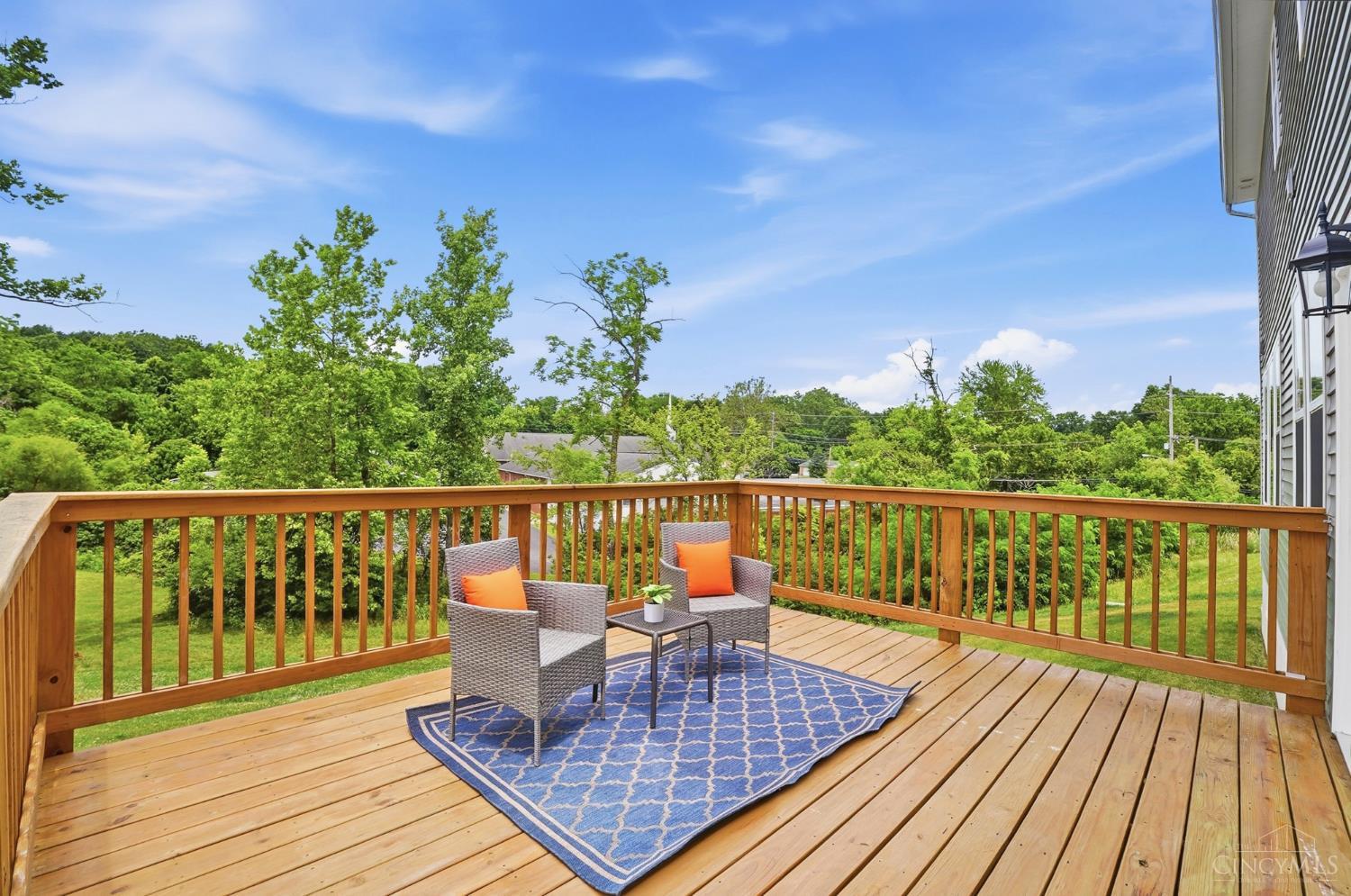 974 Crestpoint Court